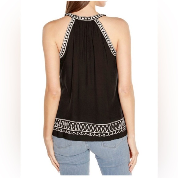 NEW Belldini Lurex Embroidered Keyhole Tank - Picture 2 of 7